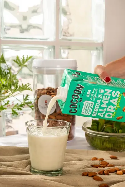 Almendras tostadas naturales, snack saludable para la oficina